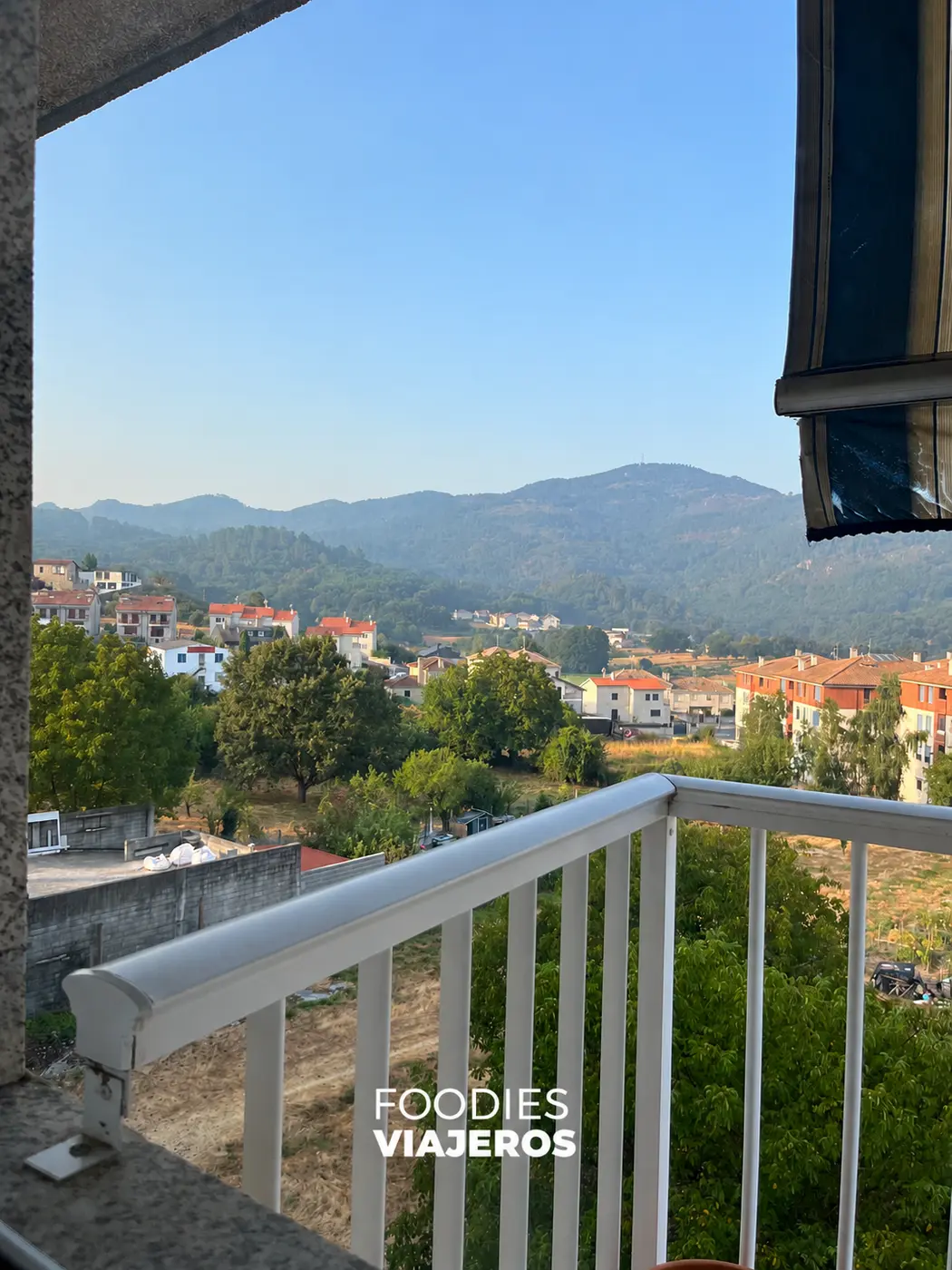Views of Allariz and its surroundings from a balcony
