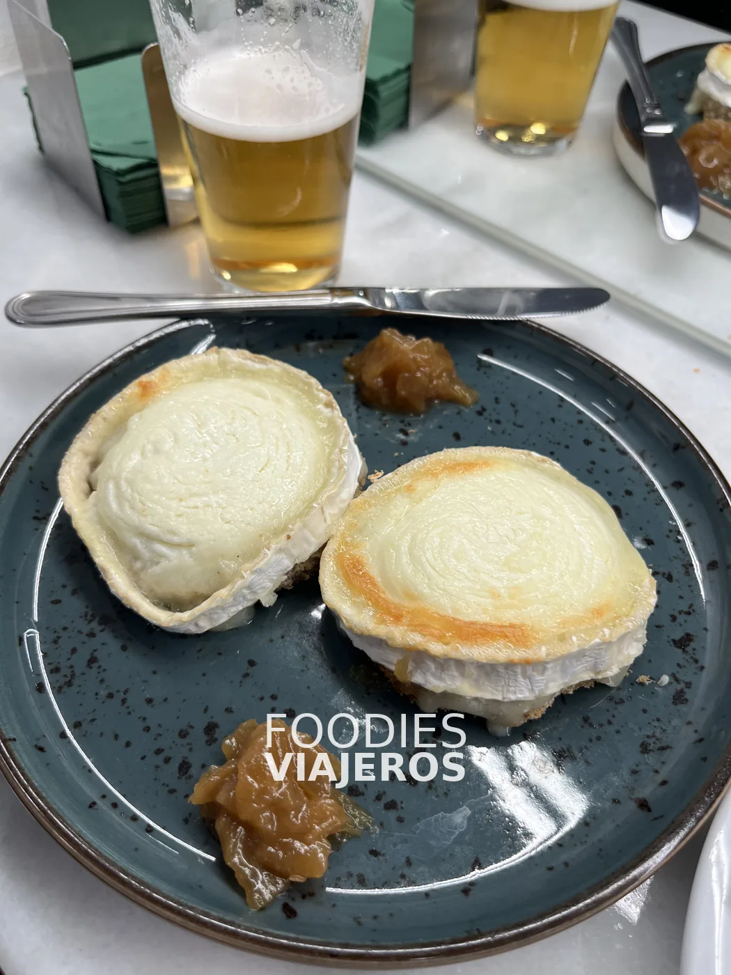 Tapa de queso de cabra en Buendi Cazorla.